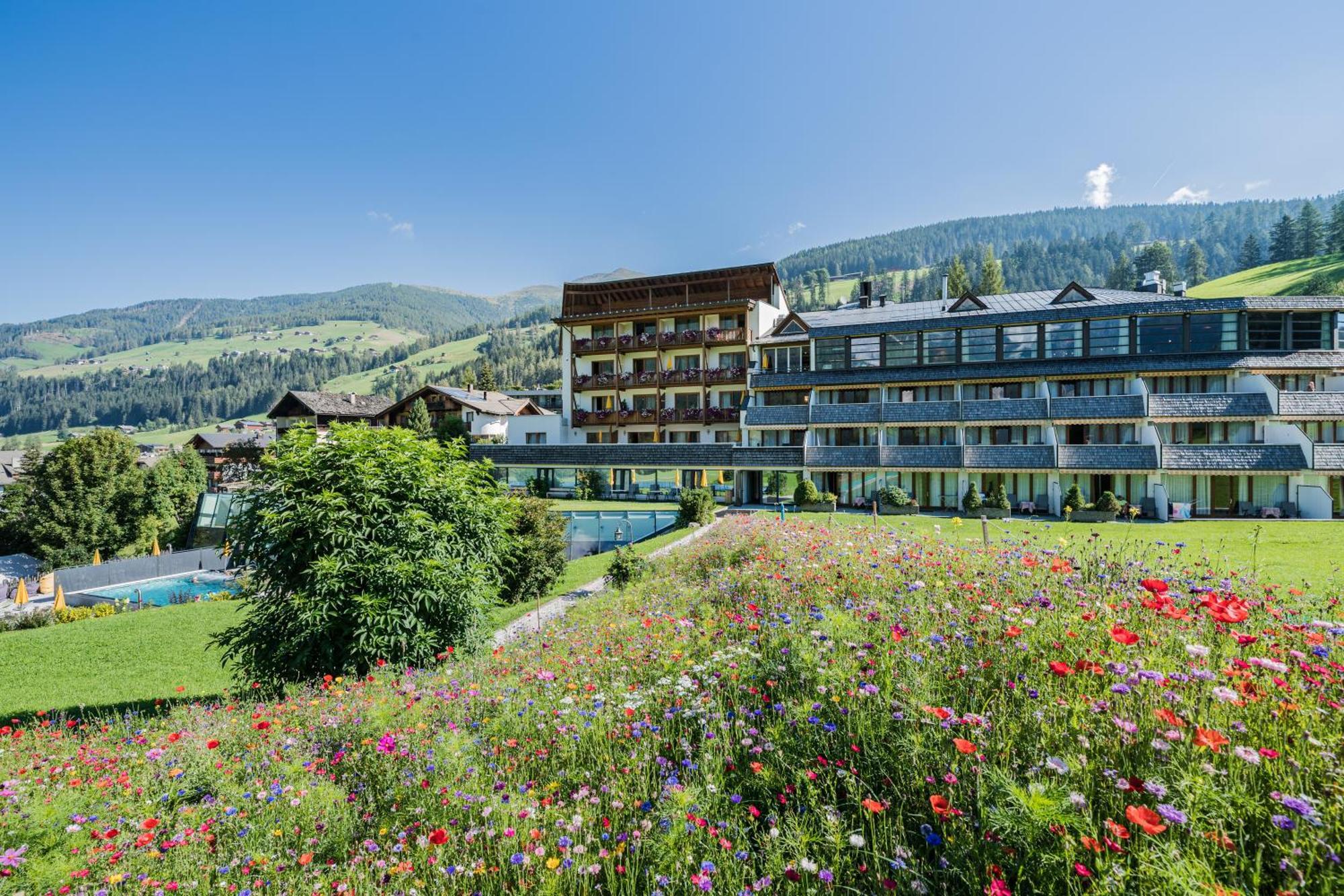 Family Resort Rainer Sexten Екстер'єр фото